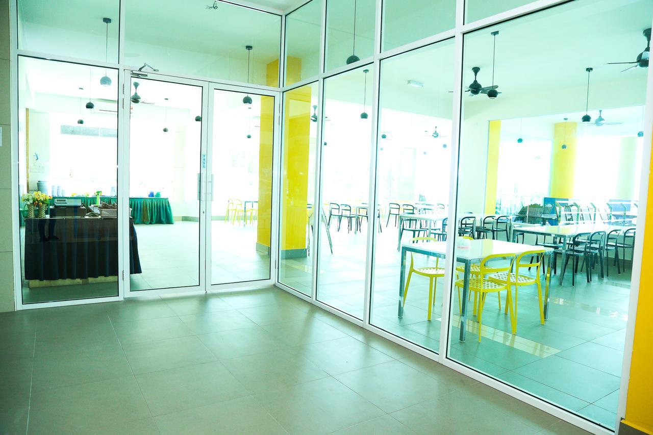 Apartamento de 40 m² con 1 habitación/es y 1 baño/s de uso privado, en Lumut Exterior foto