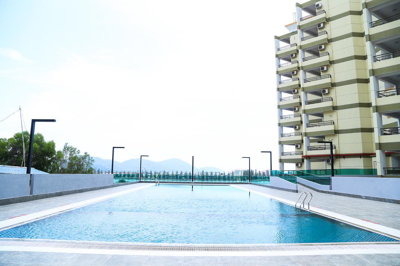 Apartamento de 40 m² con 1 habitación/es y 1 baño/s de uso privado, en Lumut Exterior foto